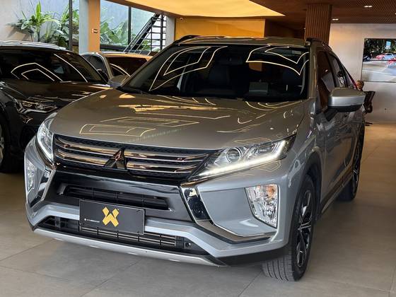 MITSUBISHI ECLIPSE CROSS 1.5 MIVEC TURBO GASOLINA HPE CVT MITSUBISHI ECLIPSE CROSS 1.5 MIVEC TURBO GASOLINA HPE CVT